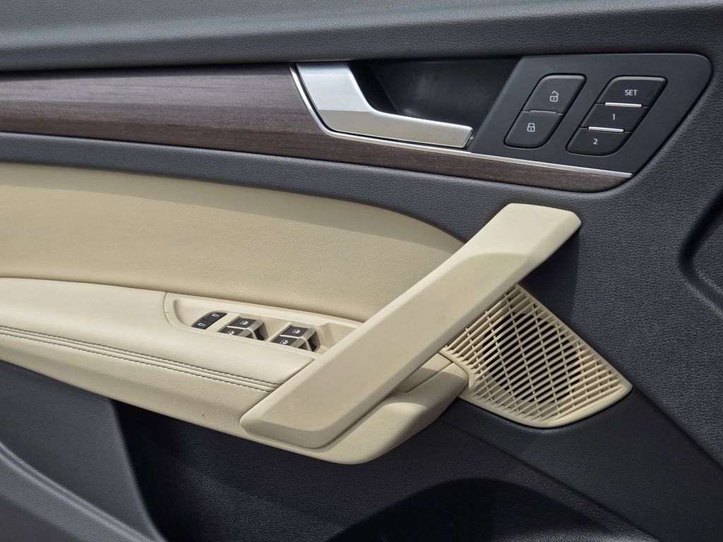 used 2024 Audi Q5 car, priced at $35,271