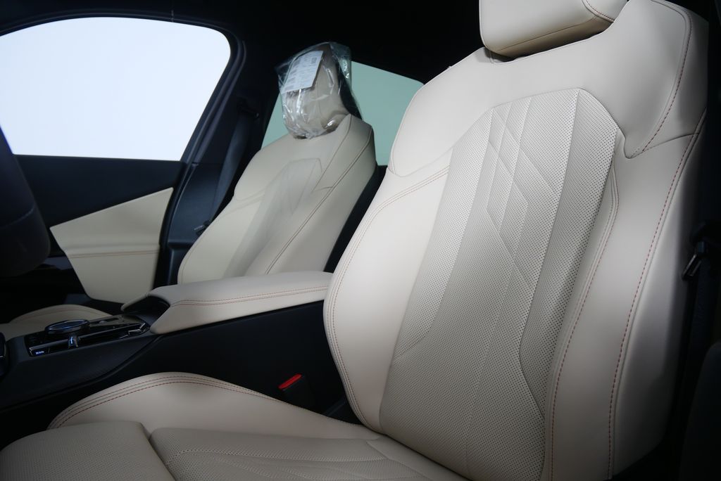 Thumbnail: 2026 BMW X3 - 10