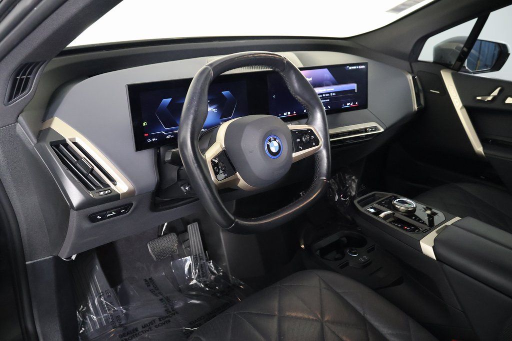 Thumbnail: 2024 BMW iX - 7