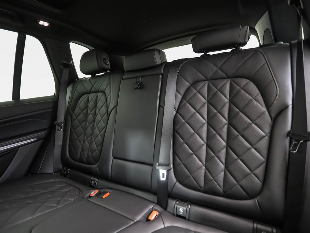 Thumbnail: 2024 BMW X5 - 23