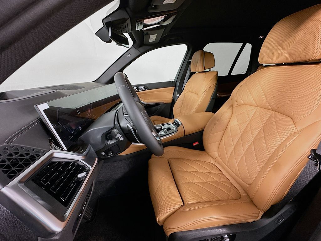 Thumbnail: 2026 BMW X5 - 16