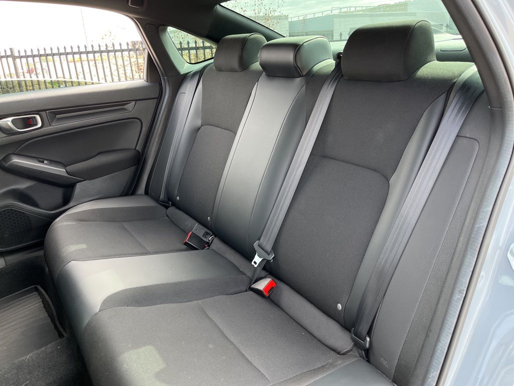 Thumbnail: 2023 Honda Civic - 25