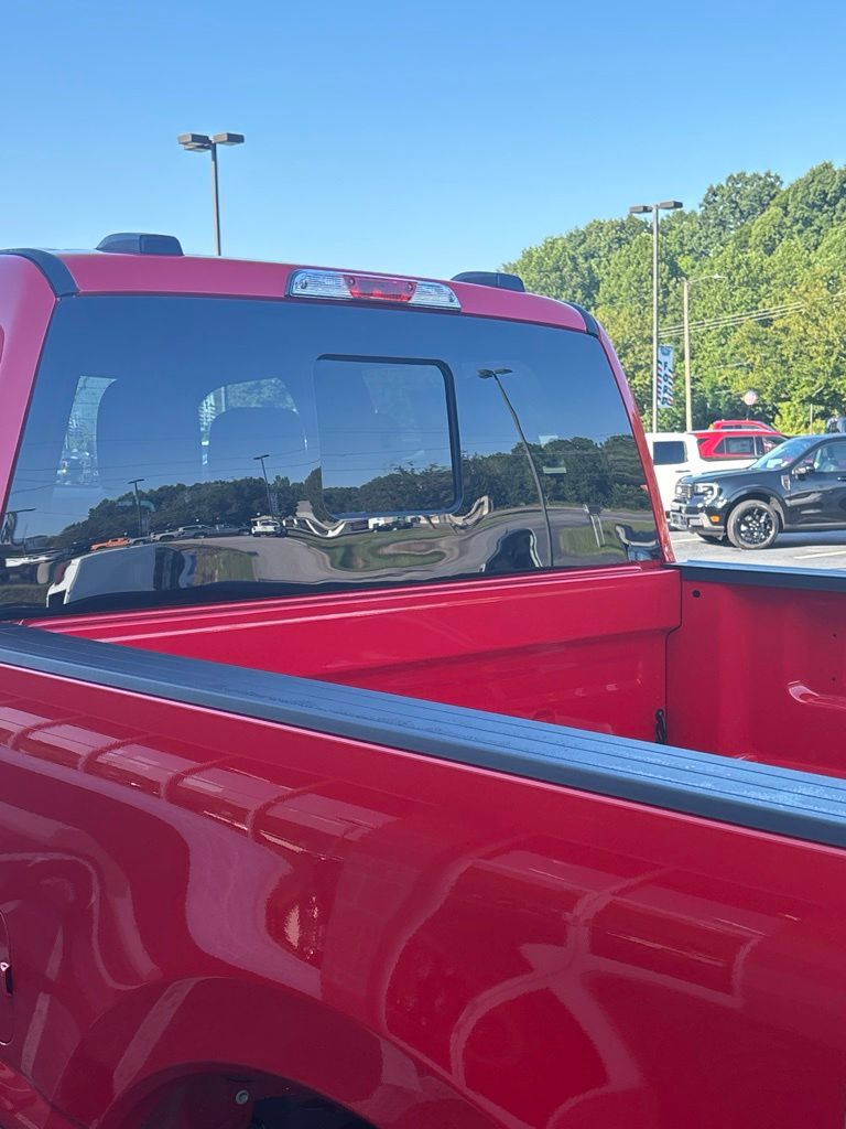 FordF-250SD9
