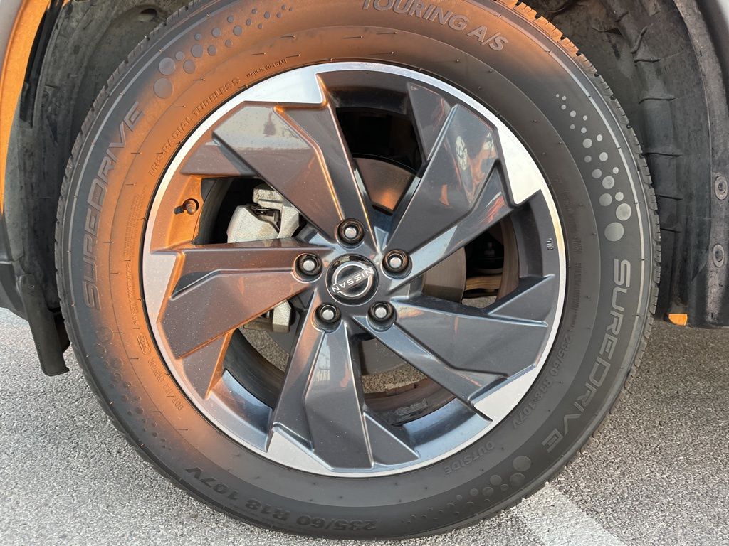 Thumbnail: 2024 Nissan Rogue - 11