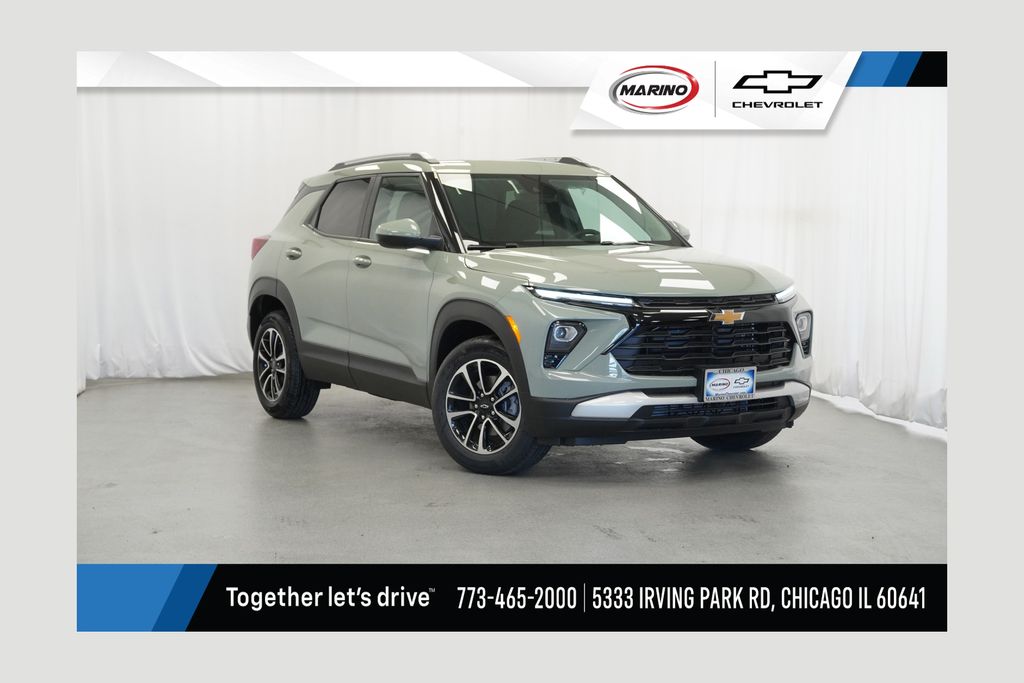 Green 2026 Chevrolet Trailblazer SUV / Crossover Front-Wheel Drive Continuously Variable Transmission