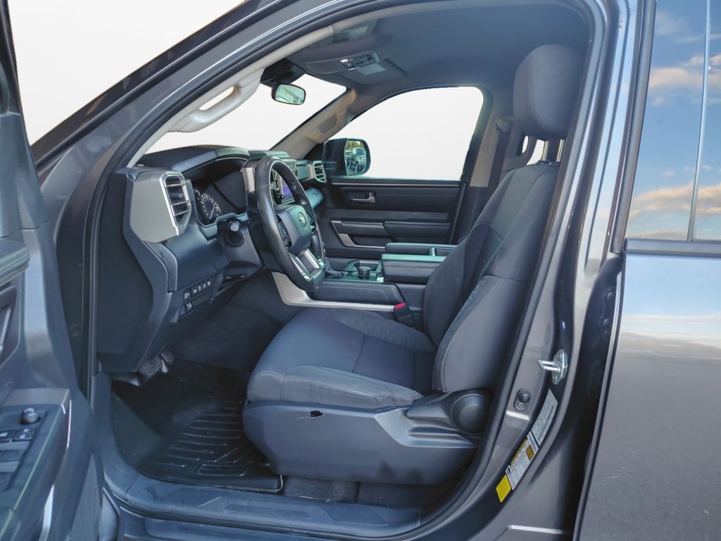 Used Car 2022 Toyota Tundra  Sr5 For Sale Under $40,000 In Austin, Texas