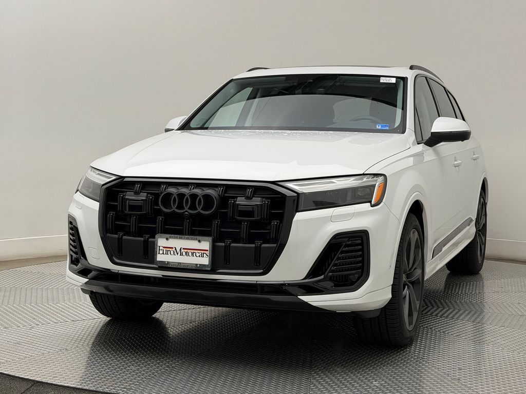 Thumbnail: 2026 Audi Q7 - 4