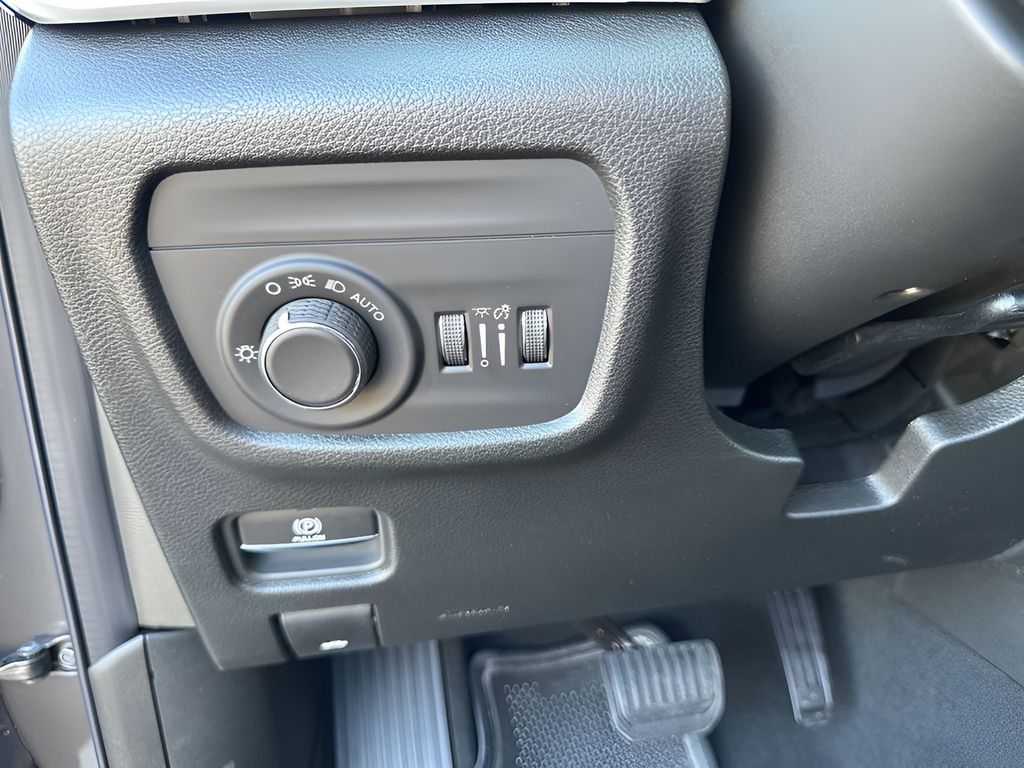 New Car 2025 Jeep Grand Cherokee L  For Sale Under $40,000 In Austin, Texas