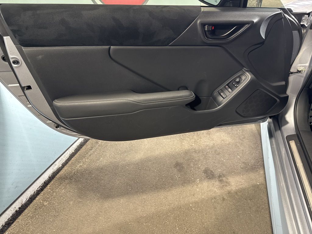 Thumbnail: 2023 Toyota GR86 - 25