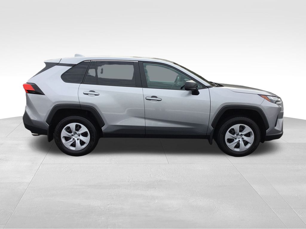 Thumbnail: 2024 Toyota RAV4 - 6