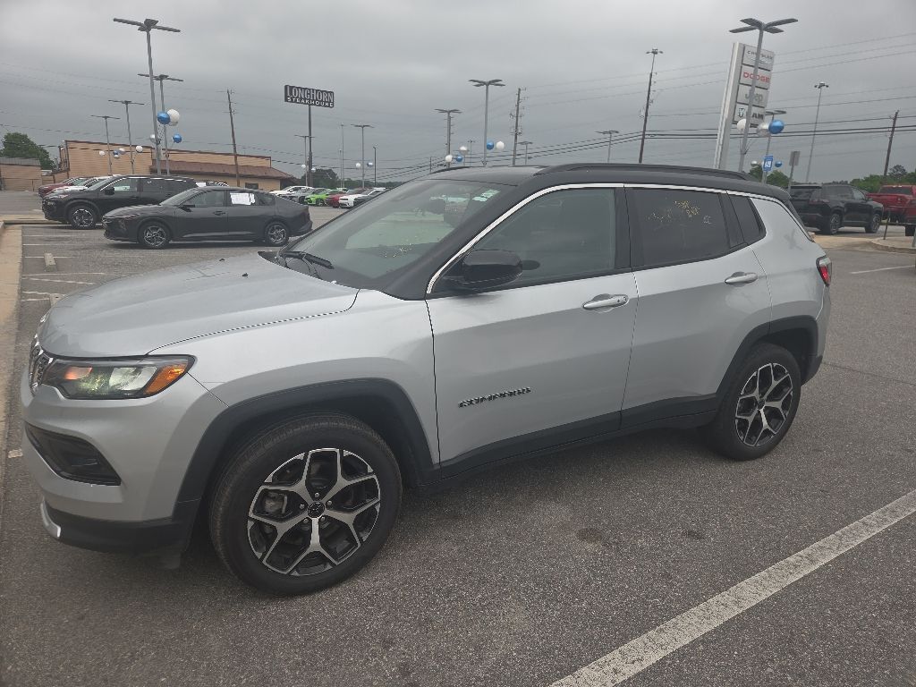2025 Jeep Compass Limited 4X4's photo