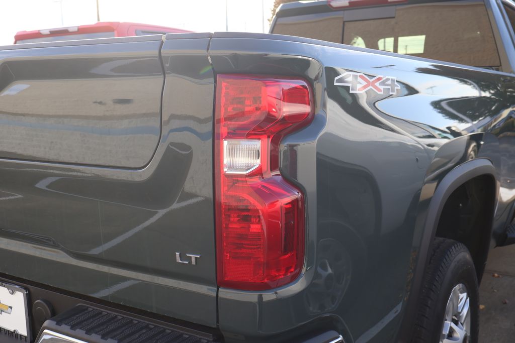 Thumbnail: 2026 Chevrolet Silverado 2500 - 6