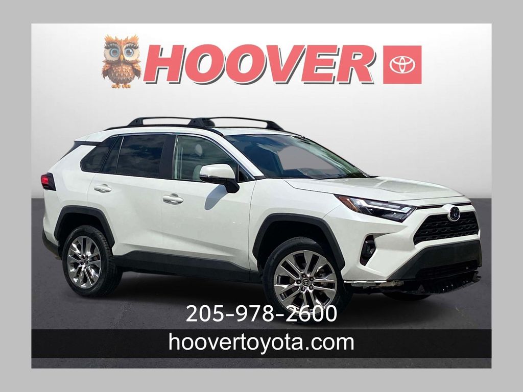 White (Wind Chill Pearl) 2024 Toyota RAV4 SUV / Crossover Front-Wheel Drive 8-Speed Automatic