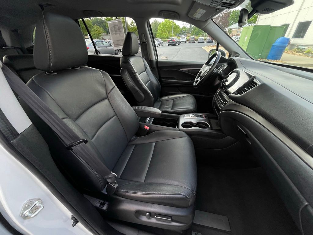2022 Honda Pilot Special Edition 32