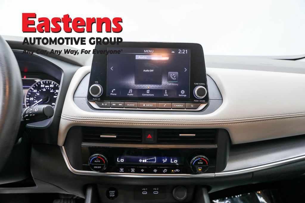 Used 2024 White Nissan SV image 12