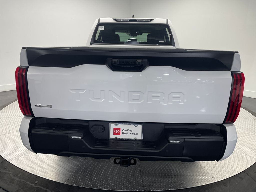 Thumbnail: 2022 Toyota Tundra - 6