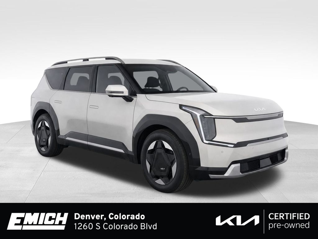 2024 Kia EV9 Land