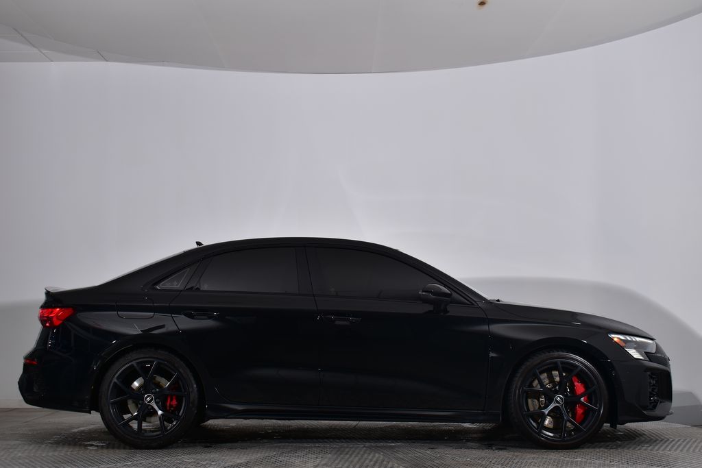 Thumbnail: 2024 Audi RS 3 - 6