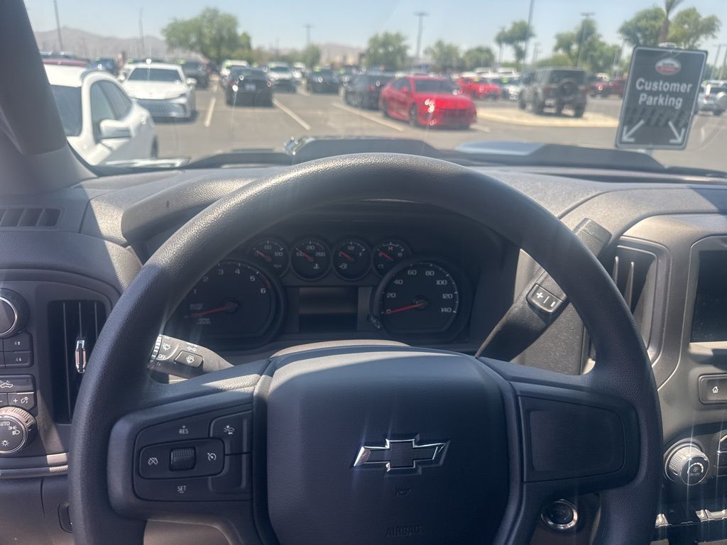 Thumbnail: 2025 Chevrolet Silverado 1500 - 12