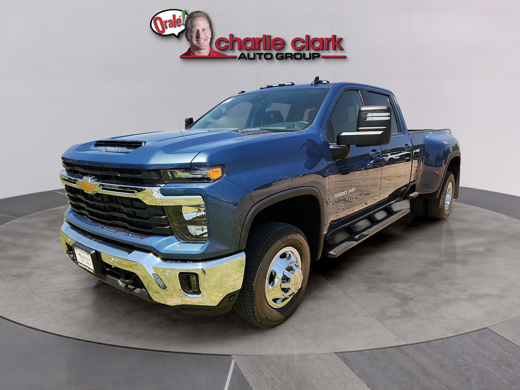 Lakeshore Blue Metallic 2026 Chevrolet Silverado 3500HD Pickup Truck Four-Wheel Drive Automatic