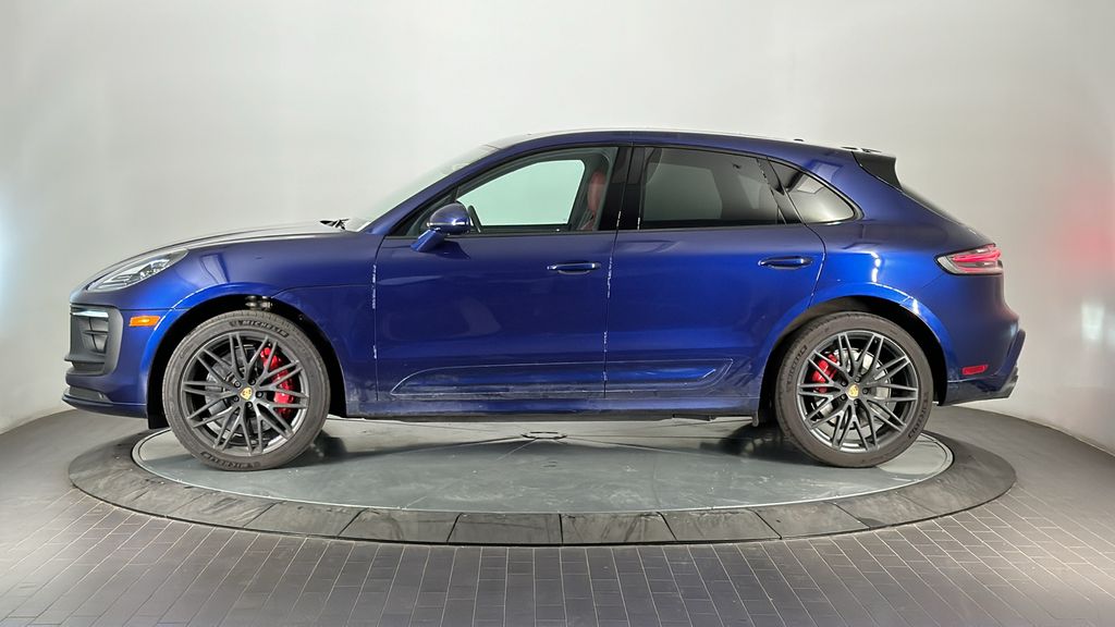 2022 Porsche Macan GTS 2