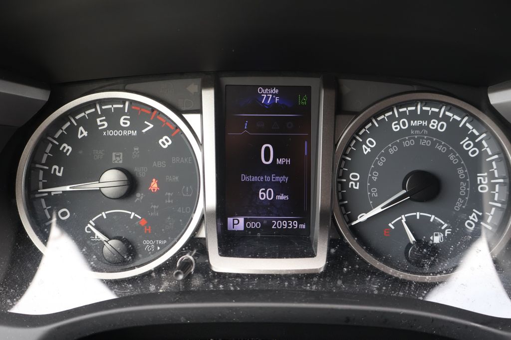 Thumbnail: 2023 Toyota Tacoma - 19