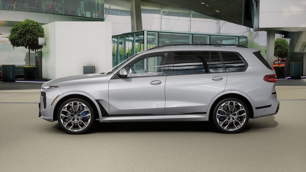 2026 BMW X7 M60i 31