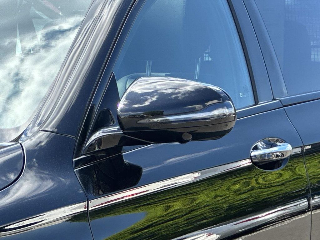 Thumbnail: 2023 Mercedes-Benz E-Class - 2