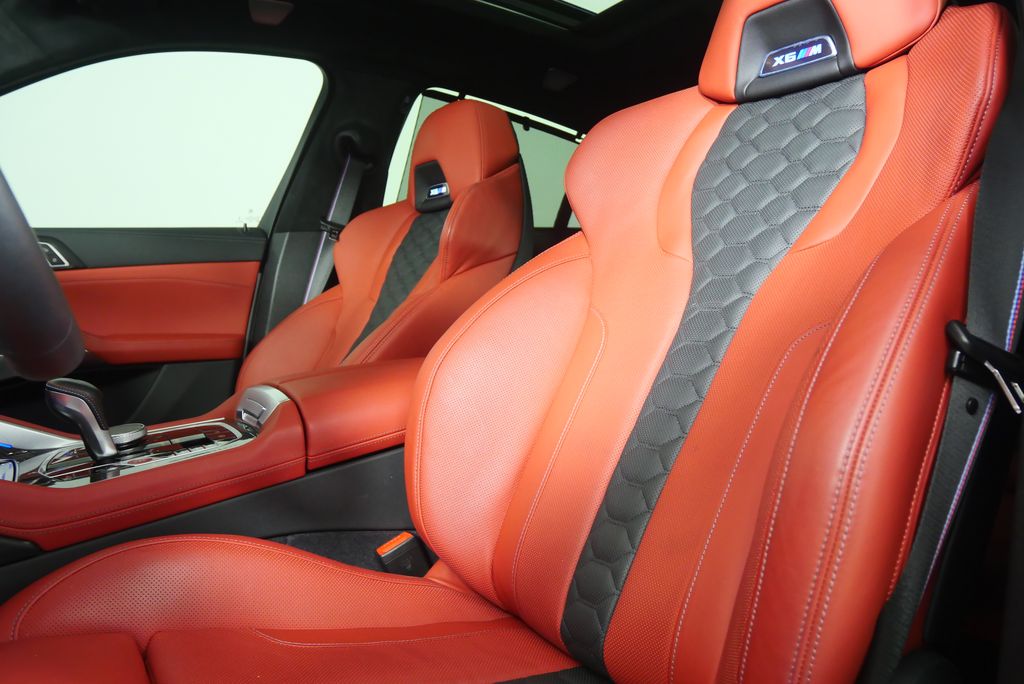 Thumbnail: 2025 BMW X6 - 13