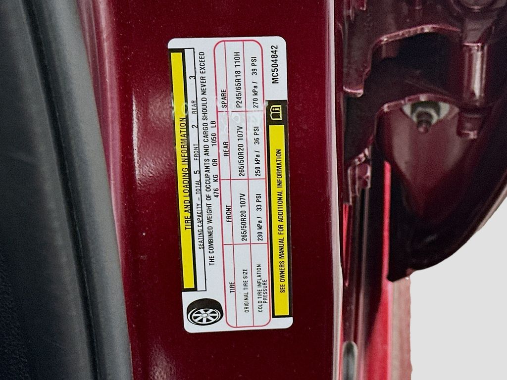 used 2021 Jeep Grand Cherokee car, priced at $27,985