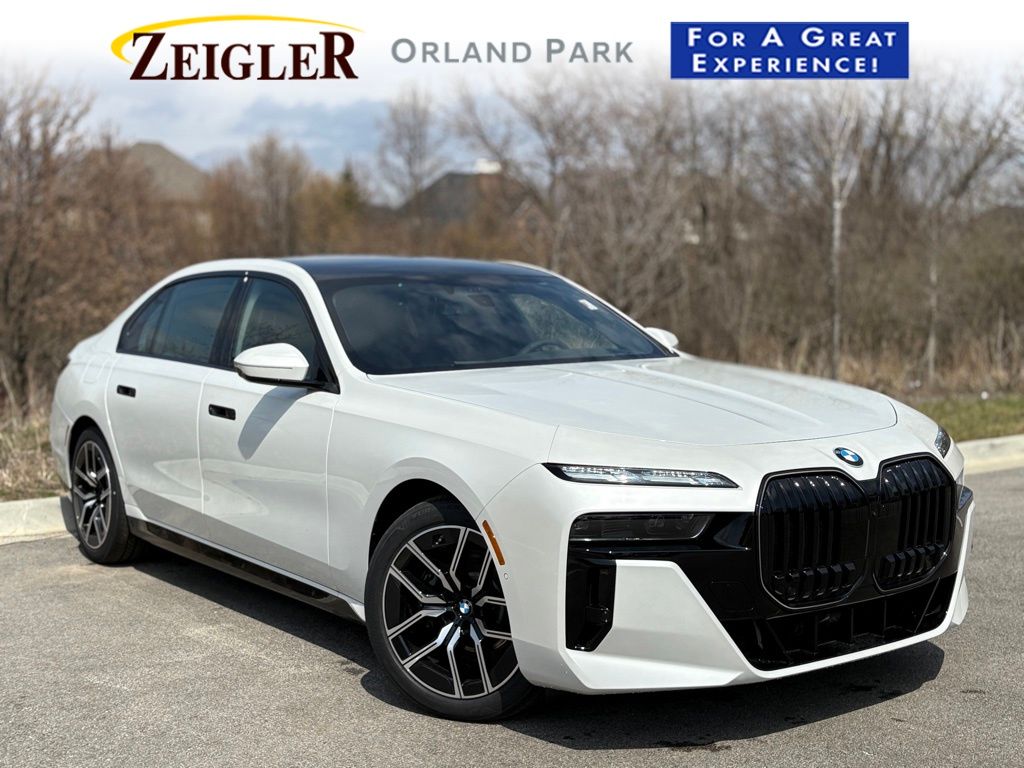 Mineral White Metallic 2025 BMW 7 Series 760i xDrive Sedan All-Wheel Drive 8-Speed Automatic
