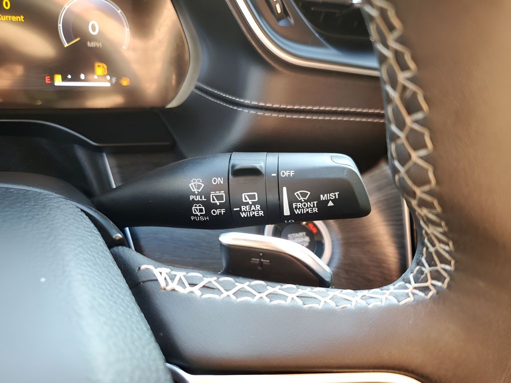 Used Car 2023 Jeep Grand Cherokee  Limited For Sale Under $30,000 In Austin, Texas