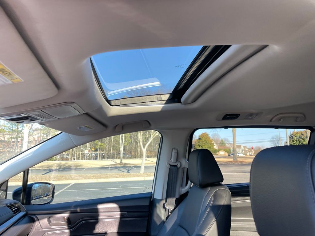 Thumbnail: 2025 Honda Odyssey - 30