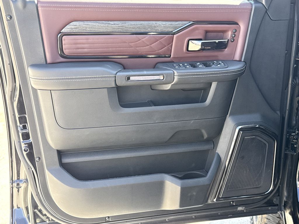 2026 Ram 2500 Limited - 9