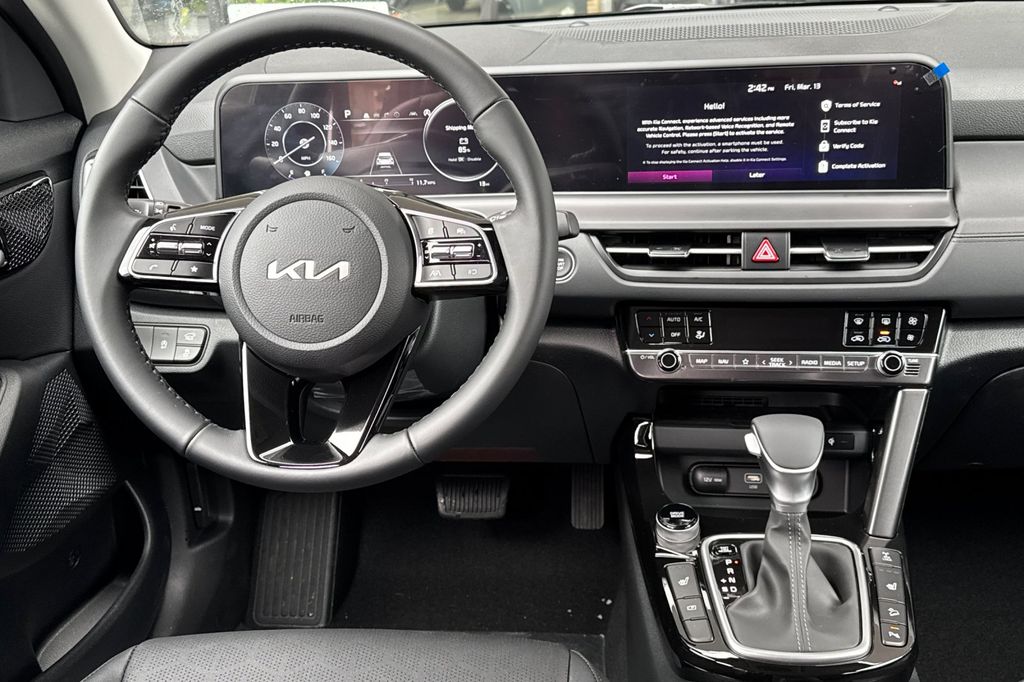 new 2026 Kia Seltos car, priced at $30,385