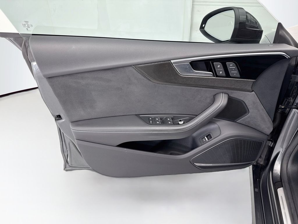 Thumbnail: 2023 Audi S5 - 23