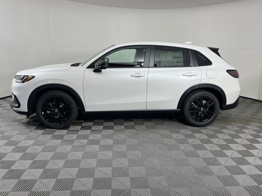 Thumbnail: 2027 Honda HR-V - 2