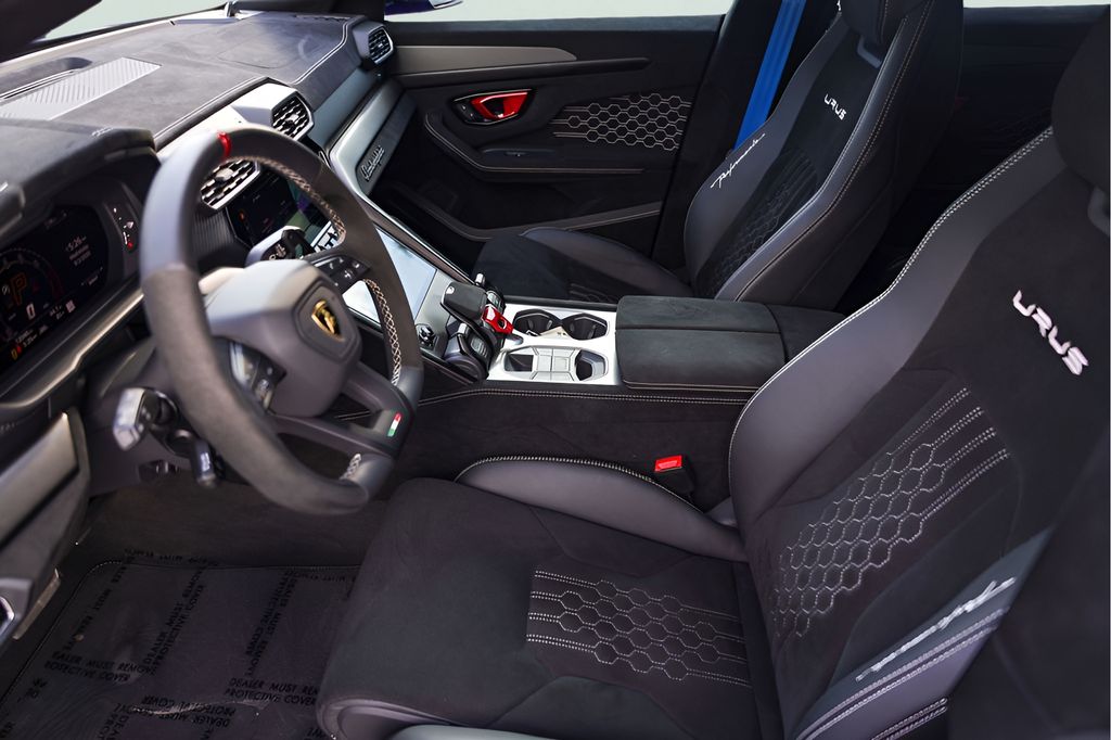 Used 2024 Blue Lamborghini Performante image 14