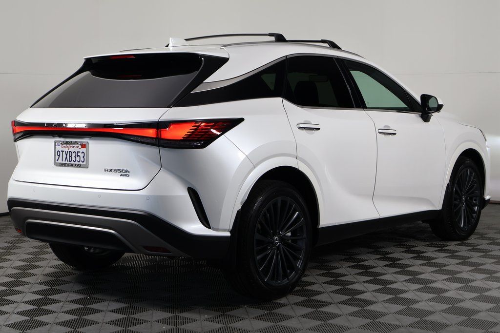 Thumbnail: 2025 Lexus RX - 4