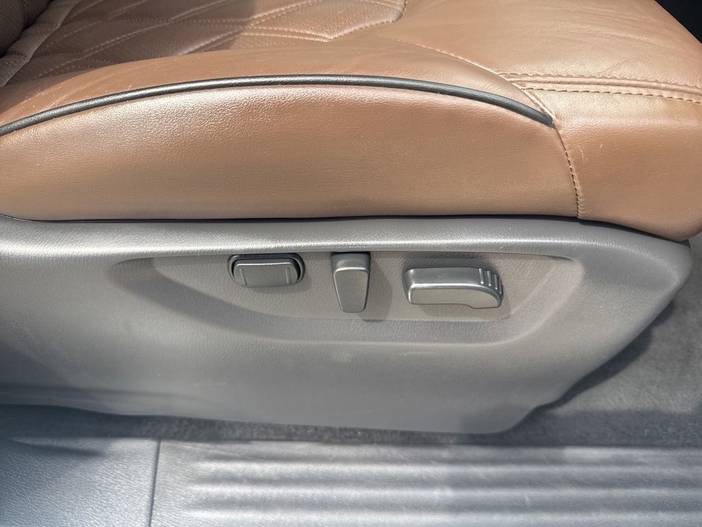 2023 Nissan Armada Platinum 2WD