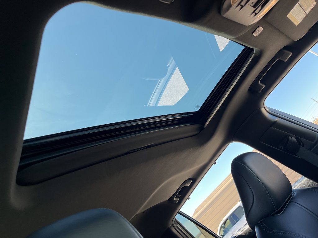 Thumbnail: 2024 Toyota Highlander - 31