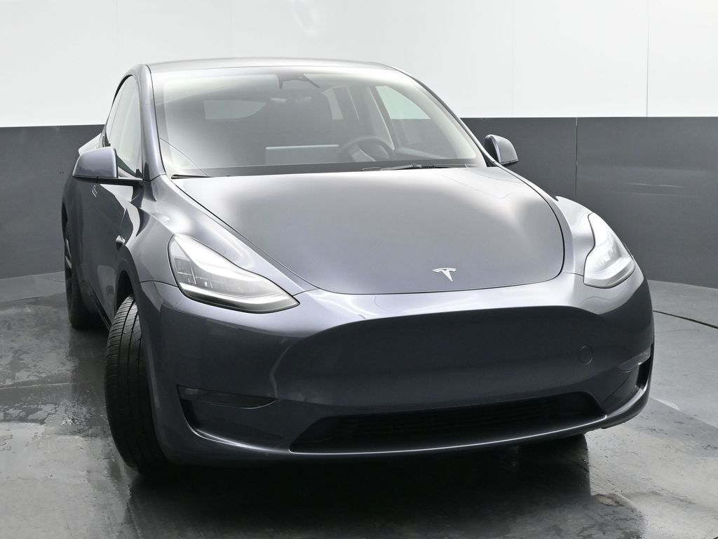 2023 Tesla Model Y Long Range Dual Motor All-Wheel Drive