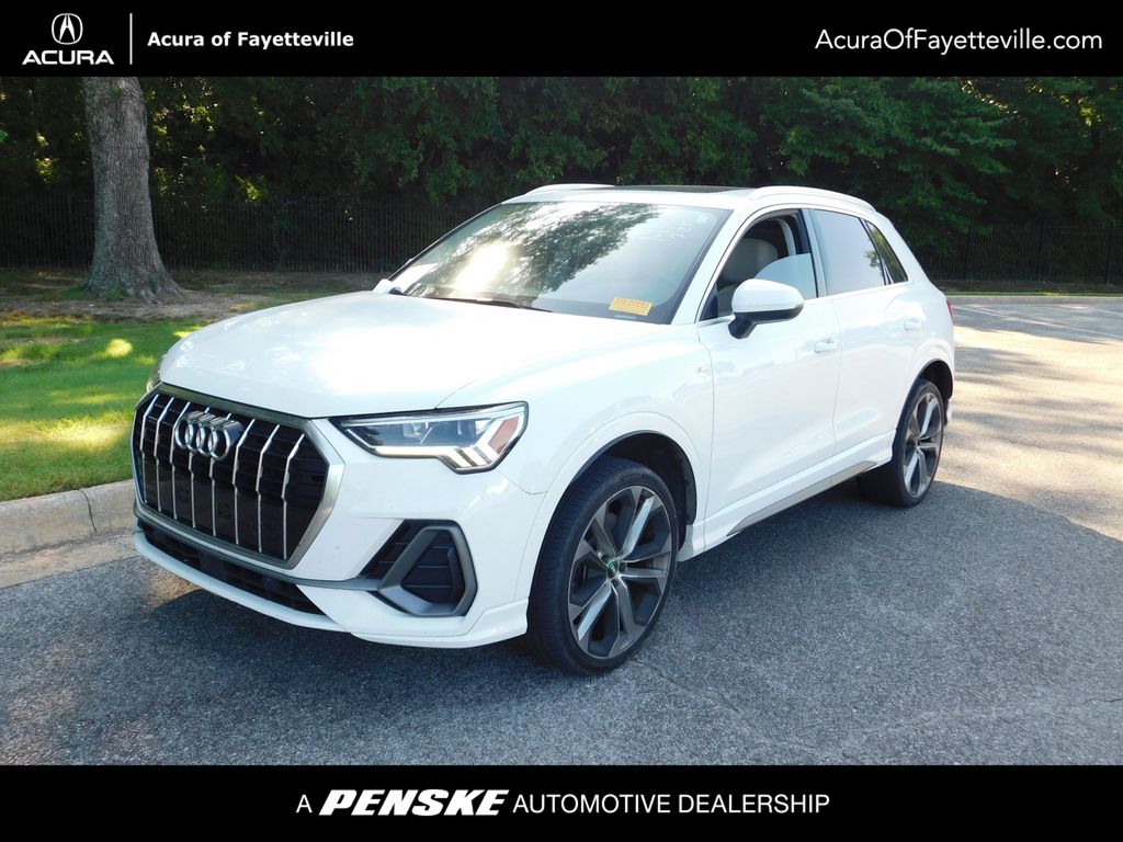 Thumbnail: 2020 Audi Q3 - 1