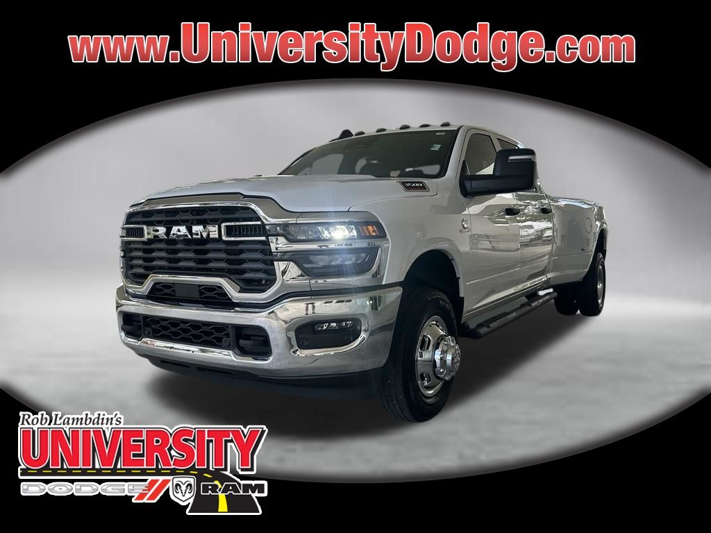 Bright White Clearcoat 2026 RAM 3500 Pickup Truck Four-Wheel Drive 8-Speed Automatic