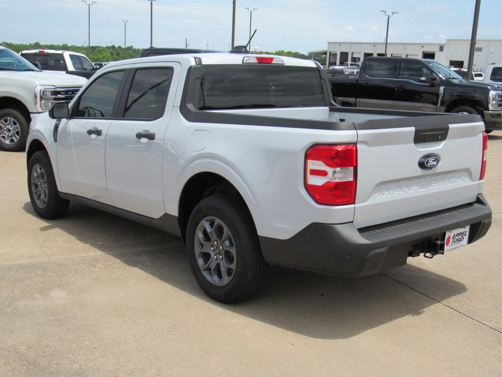 2025 Ford Maverick XLT - Photo 4