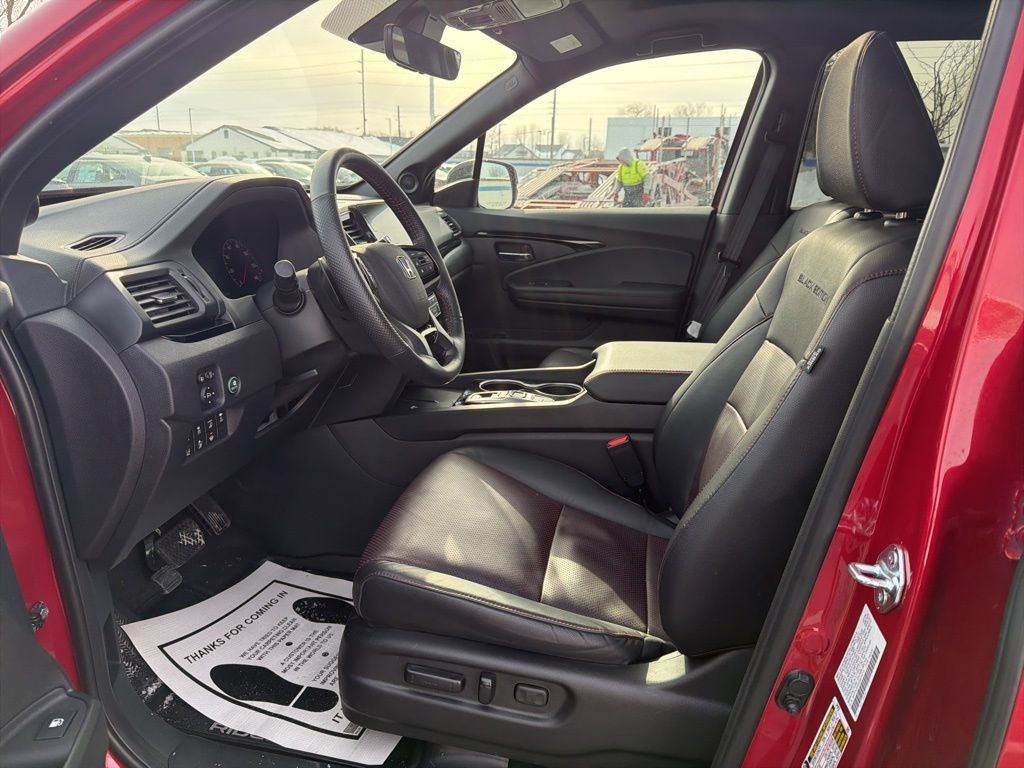 Thumbnail: 2025 Honda Ridgeline - 18