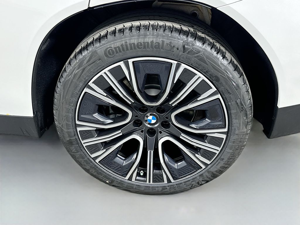 Thumbnail: 2026 BMW X3 - 23