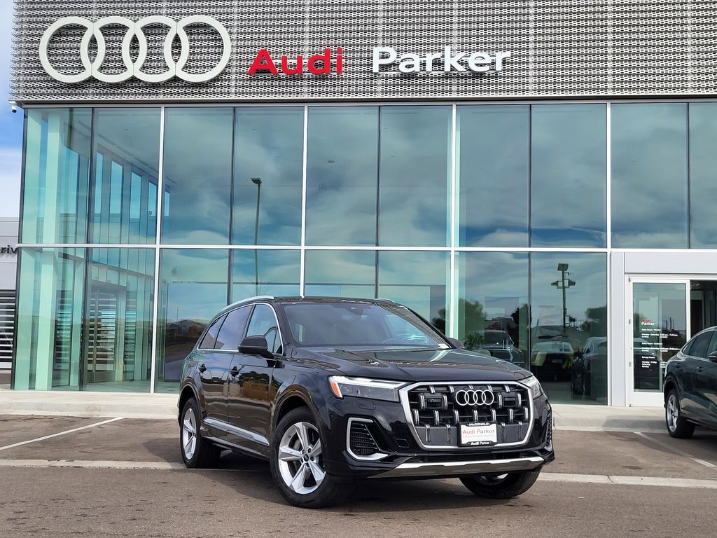 2025 Audi Q7 quattro Premium 55 TFSI