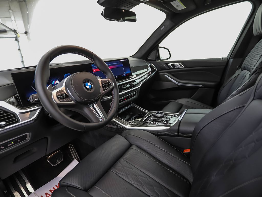 Thumbnail: 2026 BMW X7 - 10