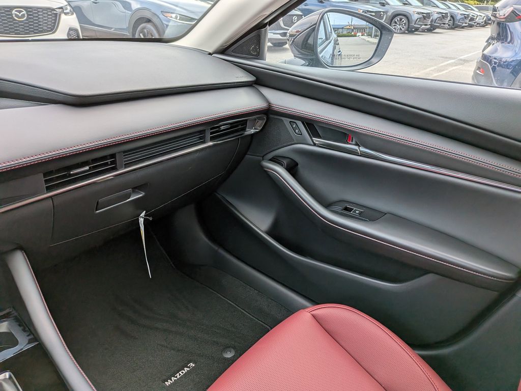 2026 Mazda Mazda3 Sedan 2.5 S Carbon Edition